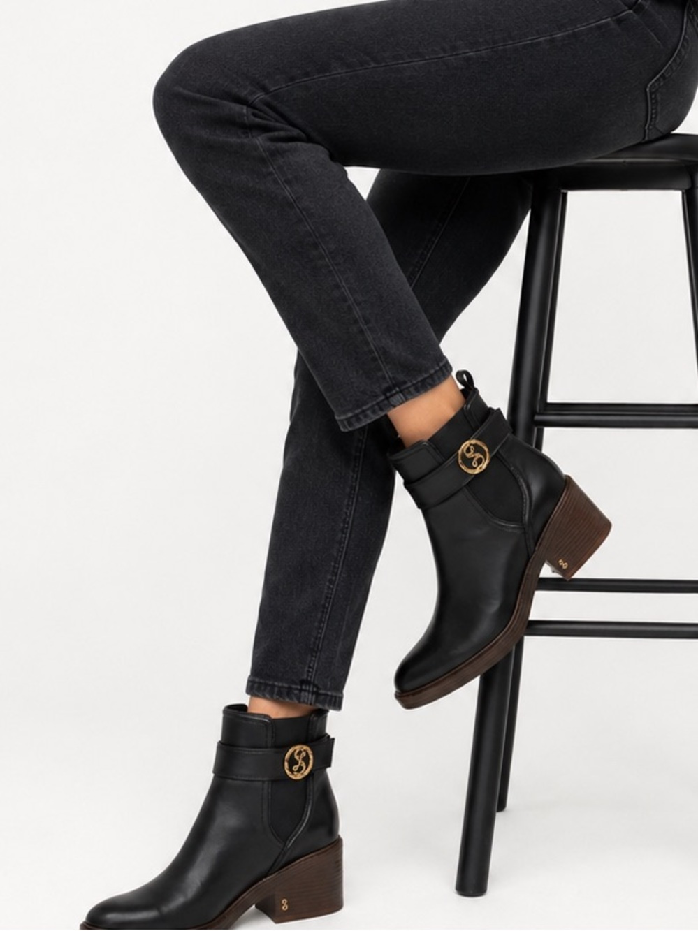 Sam and Libby Women's Natalia Stacked Heel Ankle Booties Size 9.5
